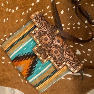 American Darling Crossbody